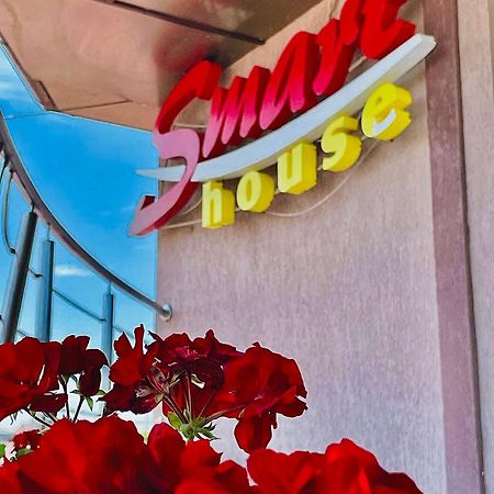 Hotel Smarthouse à Costinesti Extérieur photo